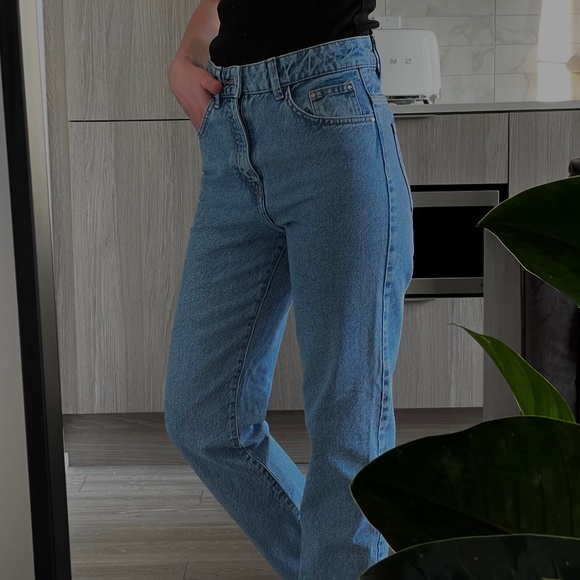 MOHITO High-Rise Light Wash Straight Jeans - Picture 4 of 4